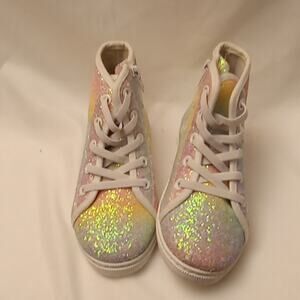 Fabkids Girls Size 11 Multi color Glitter High Top Sneakers. Fashionable,Pastel